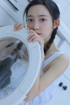 镜子里看我怎么进入你